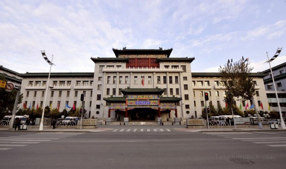 Khách sạn Friendship Palace