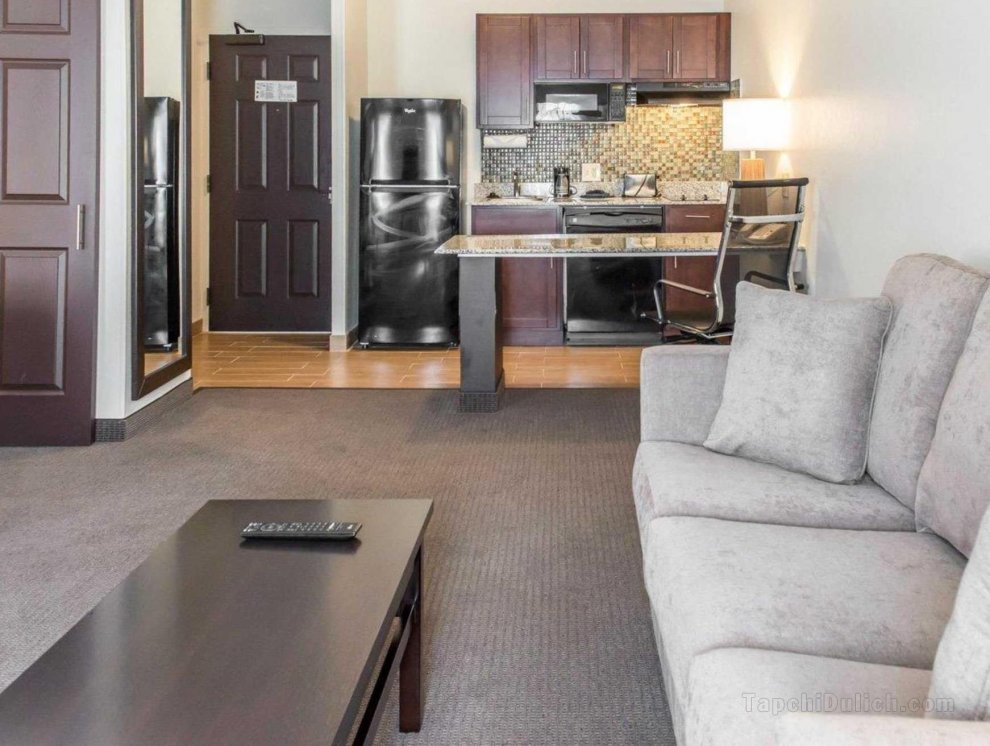 MainStay Suites Pittsburgh Airport