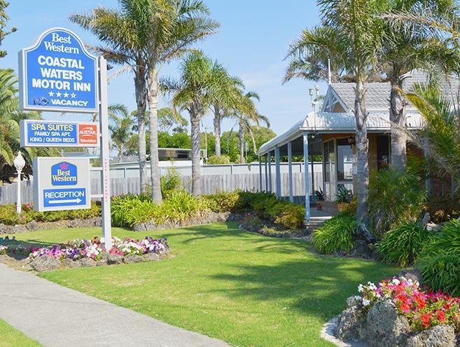 Coastal Waters Motor Inn