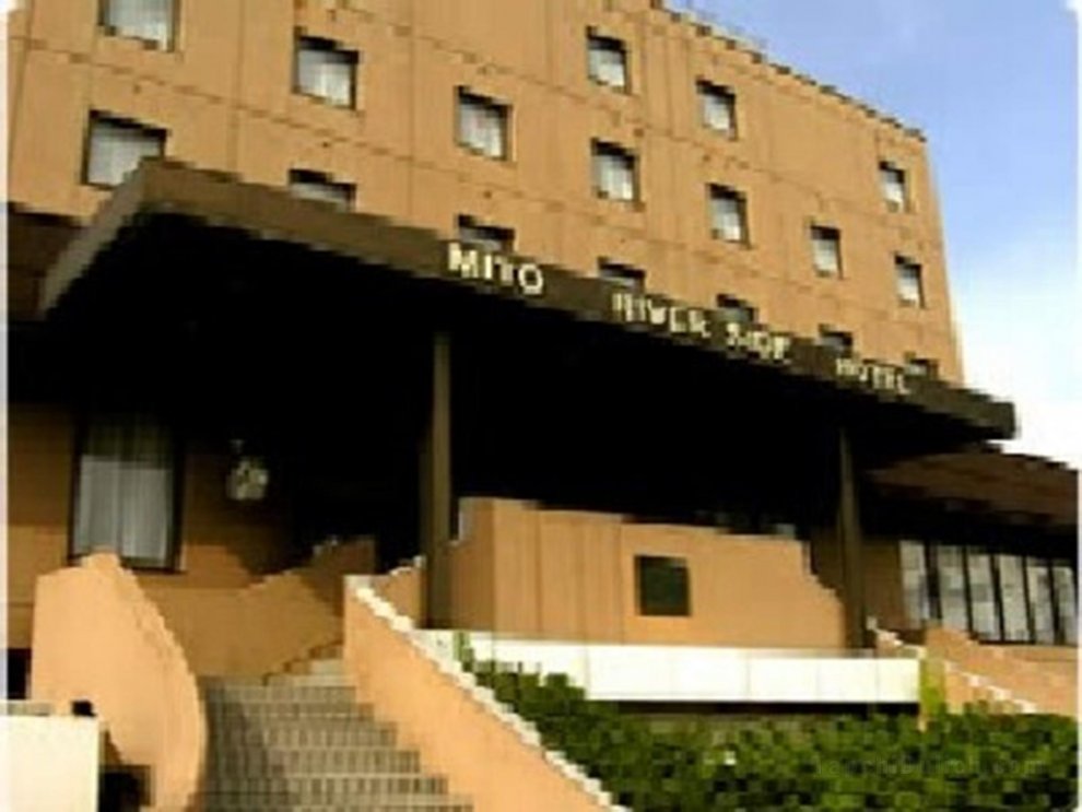 Khách sạn Mito Riverside
