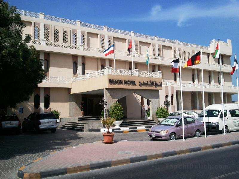 Khách sạn Beach Sharjah