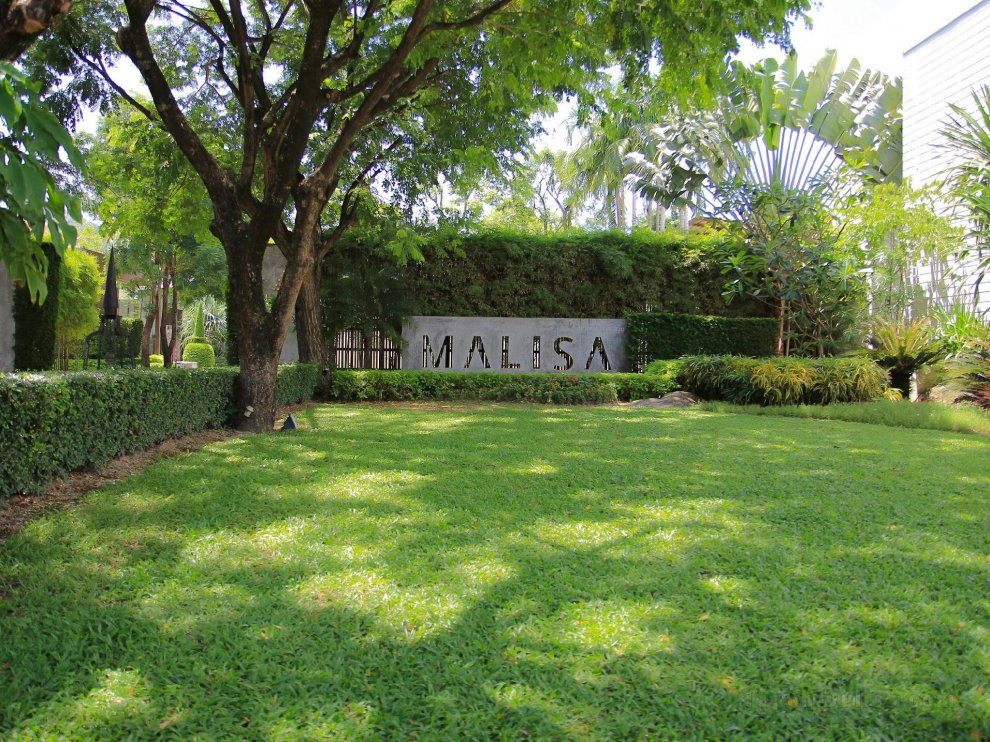 Malisa Villa Suites (SHA Extra Plus)
