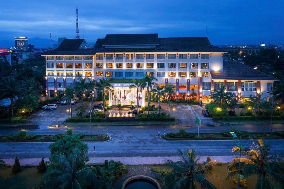Khách sạn Saigon Quang Binh
