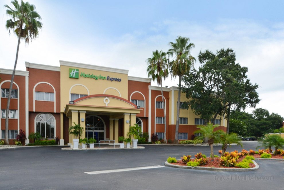 Khách sạn Holiday Inn Express Clearwater East - ICOT Center