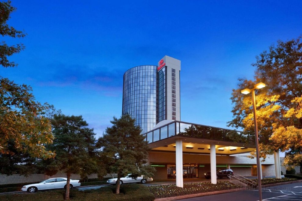Khách sạn Hilton Memphis
