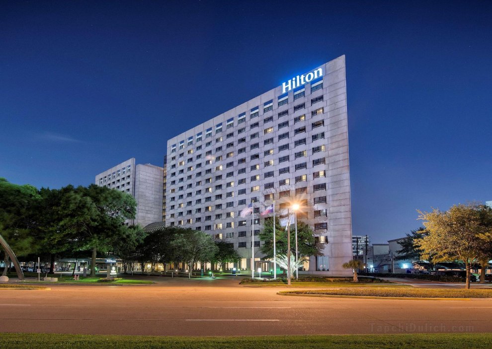 Khách sạn Hilton Houston Post Oak