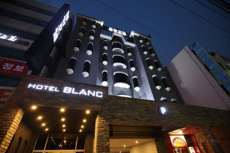 Khách sạn Blanc Cheongju