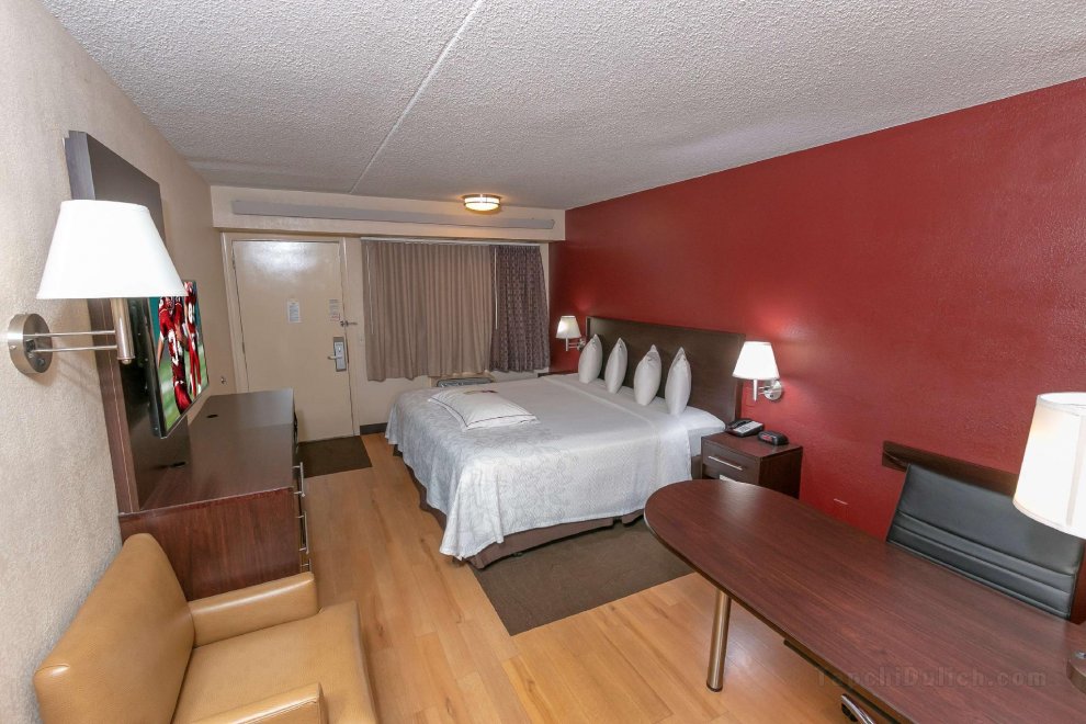 紅頂PLUS+華盛頓特區馬納薩斯酒店