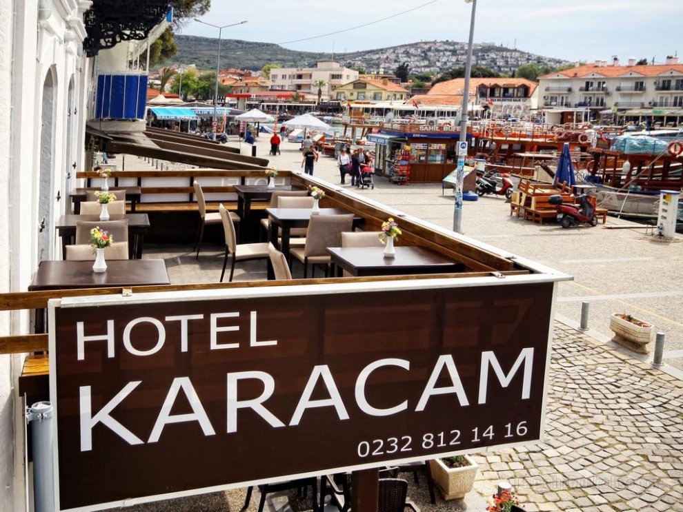 Khách sạn Karacam