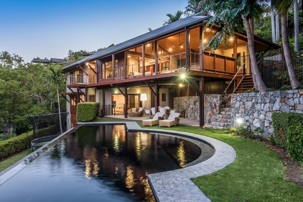 Iluka Luxury House  With Pool And Two Golf Buggies