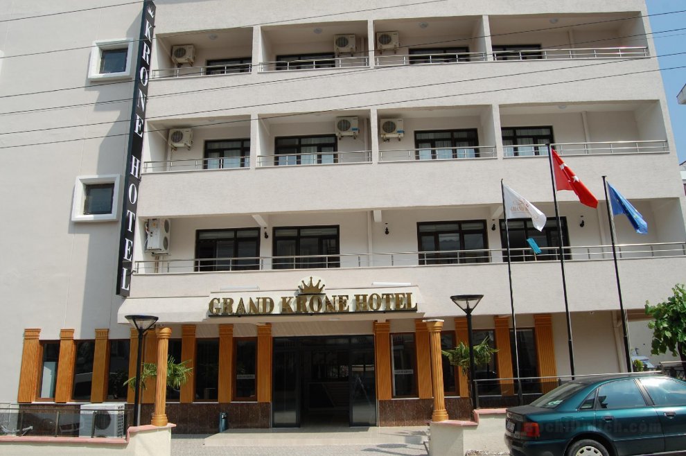 GRAND KRONE HOTEL
