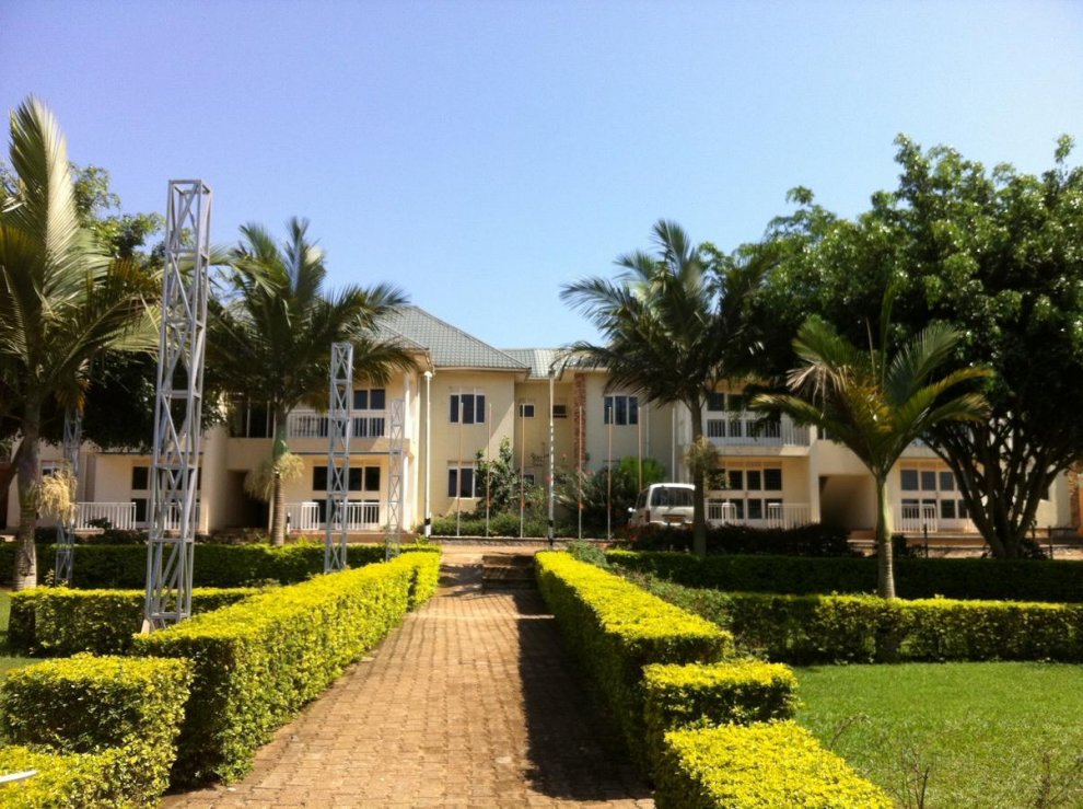 Khách sạn Alvers Mukono