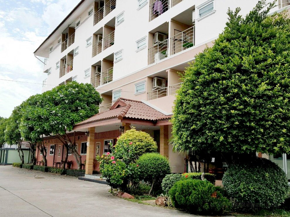 Areechon Resort and Apartment