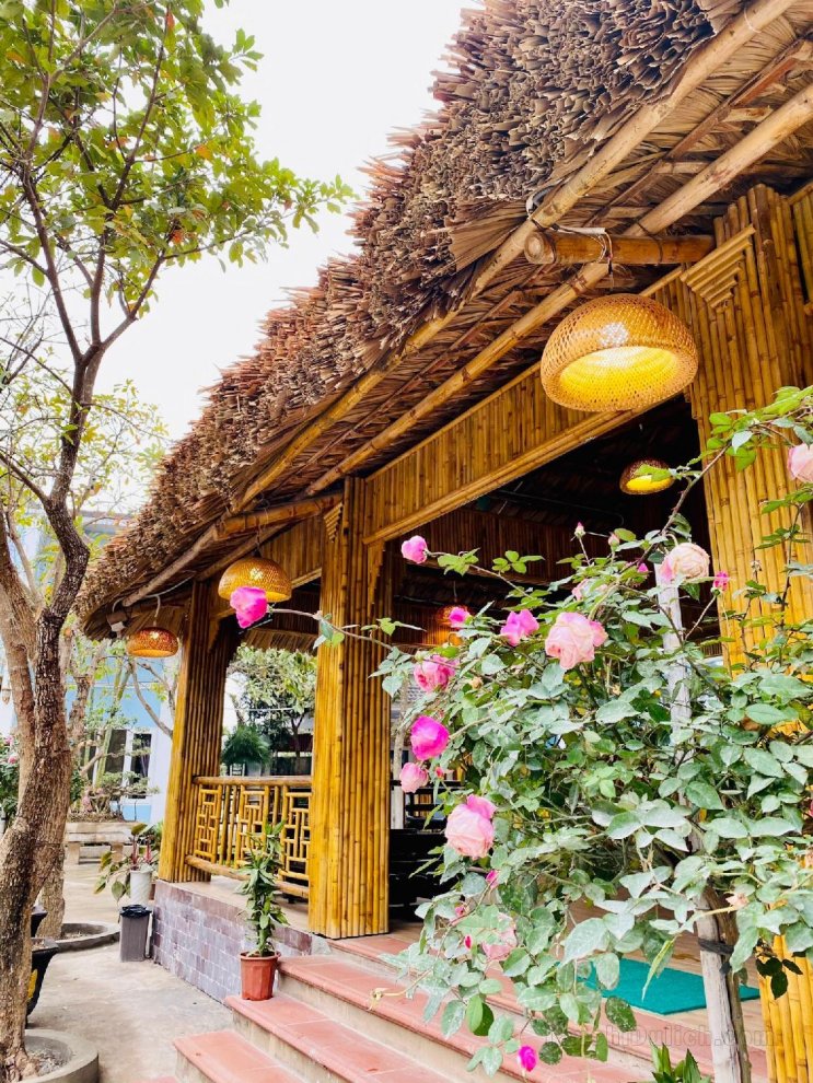 Bamboo Resort - Bungalow