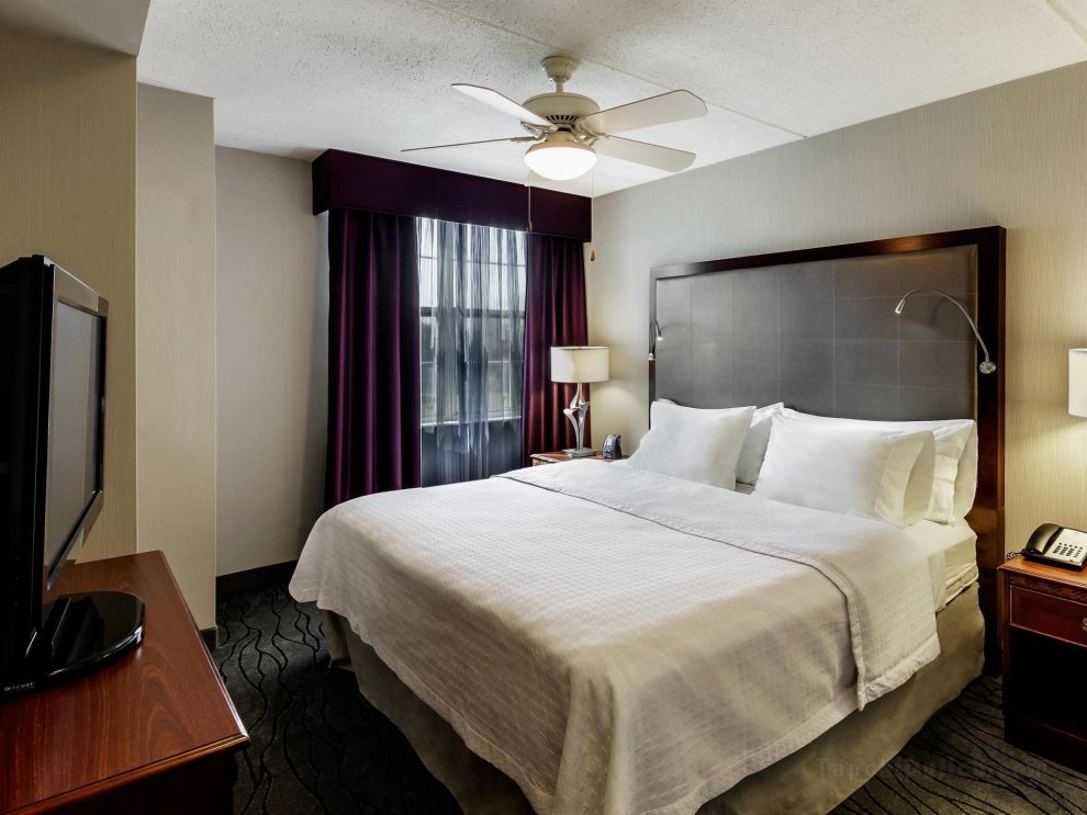 Homewood Suites by Hilton Buffalo-Airport