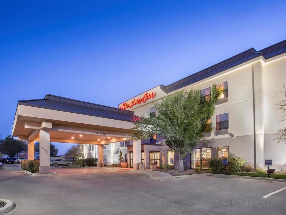 Hampton Inn Wichita-East Hotel