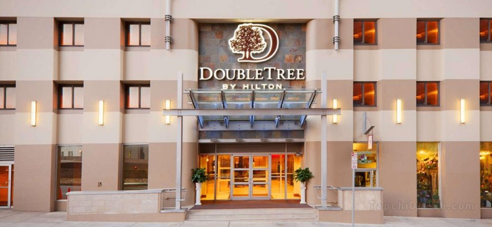 Khách sạn DoubleTree by Hilton & Suites Pittsburgh Downtown