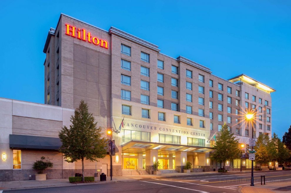 Khách sạn Hilton Vancouver Washington