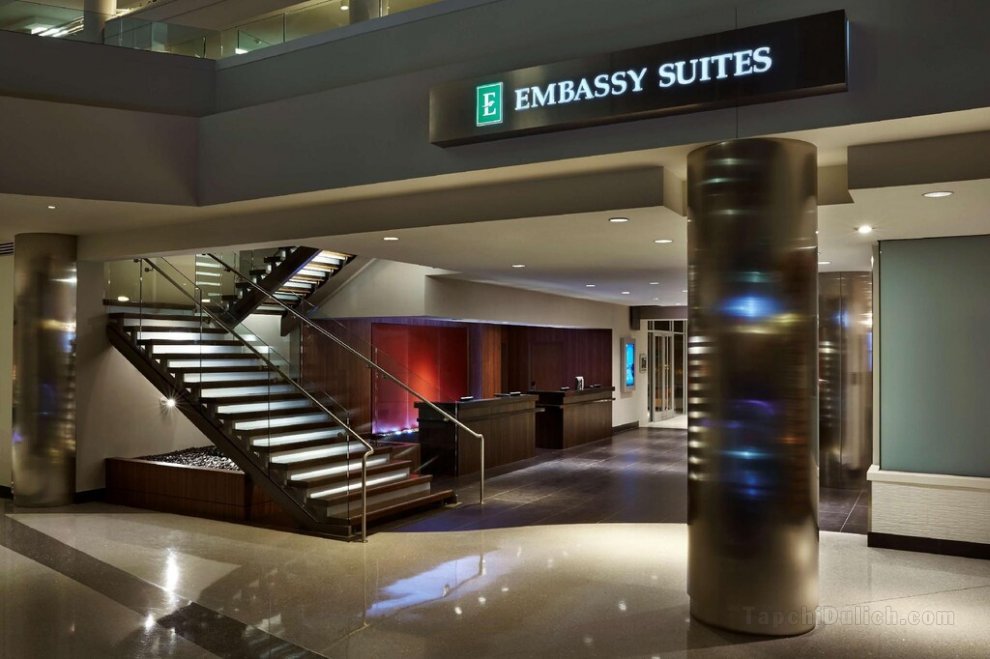 Embassy Suites Chevy Chase Pavilion