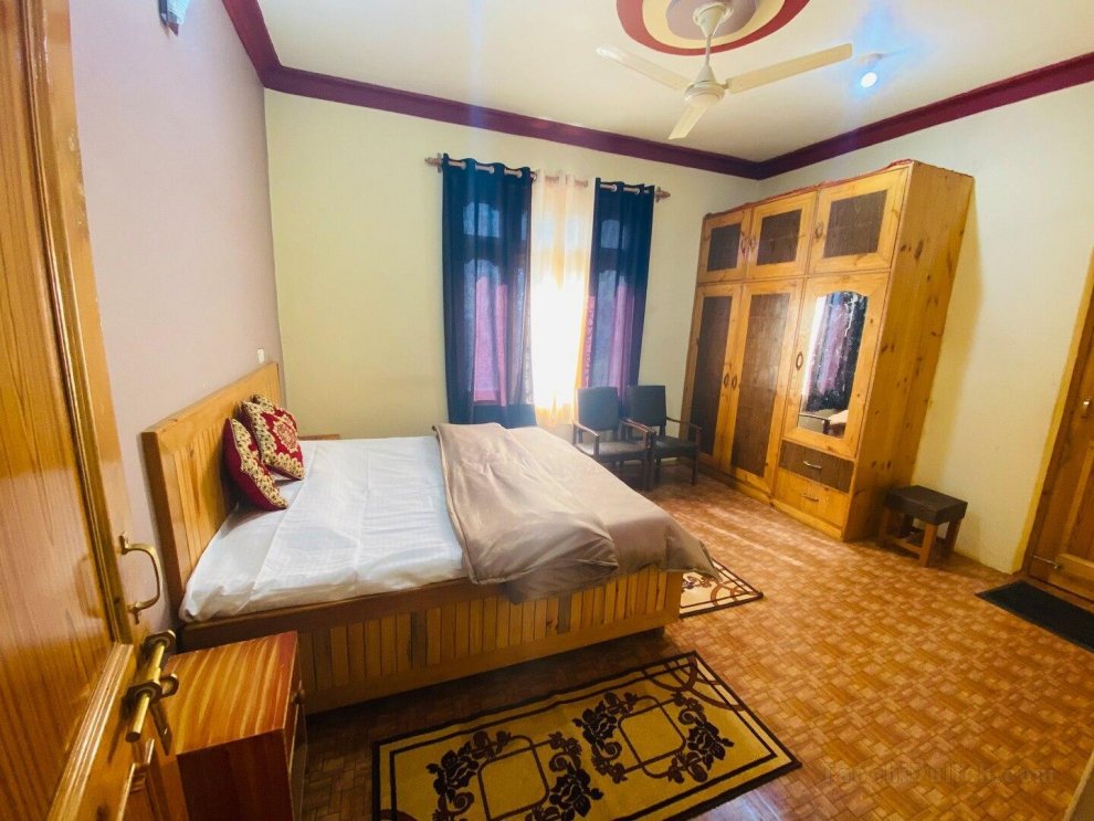 5000平方米2臥室獨立屋 (巴由拉) - 有2間私人浴室