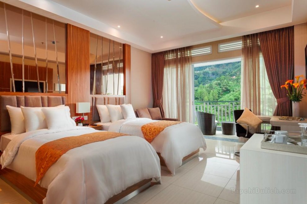 Le Eminence Puncak Hotel Convention and Resort