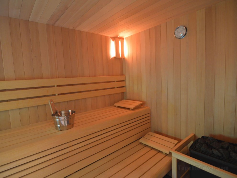 Modern Holiday Home in Ondenval with Sauna