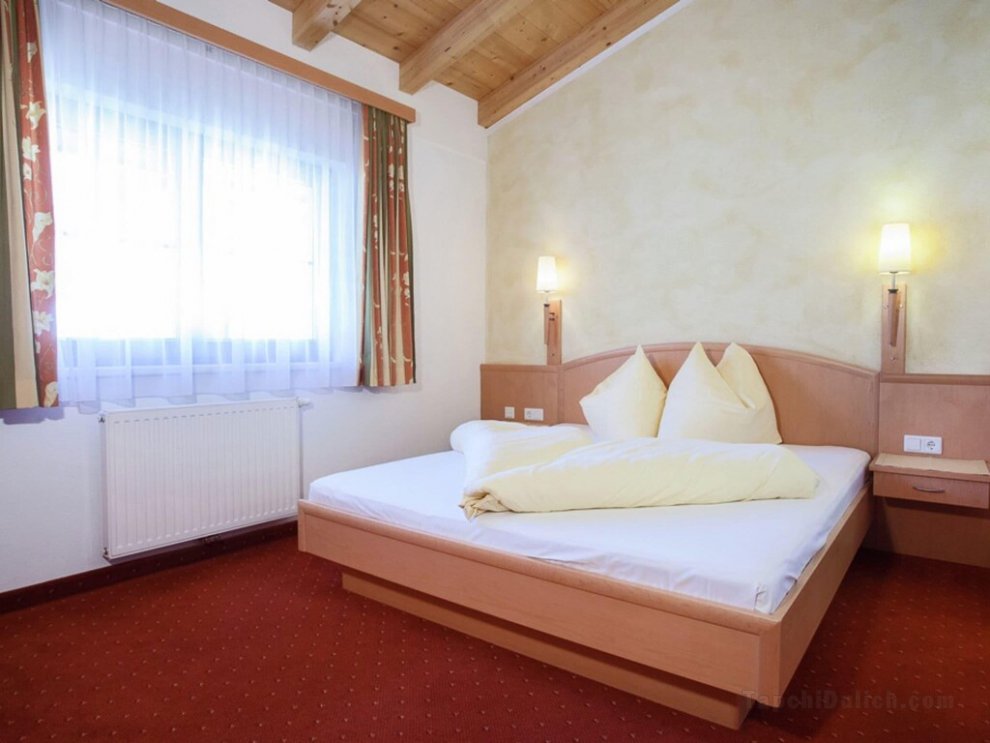 Spacious Apartment in Kaltenbach with Sauna