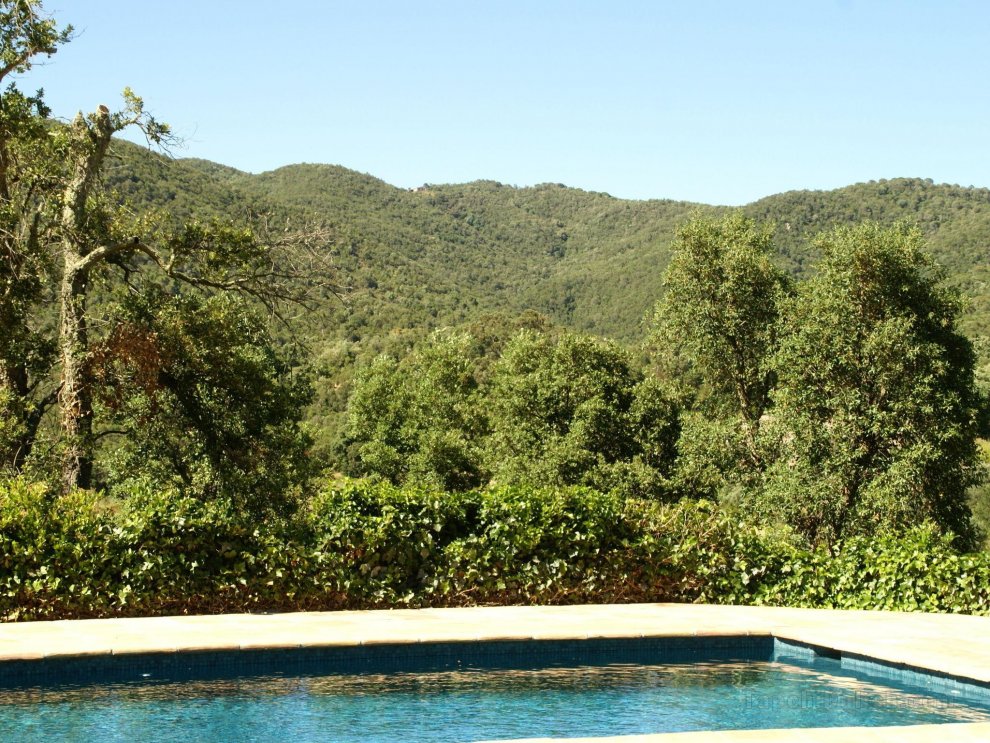 Peaceful Villa in Santa Cristina dAro with Swimming Pool