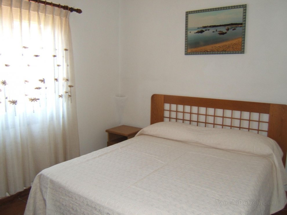 Stylish one bedroom apartment just a few steps from the sea