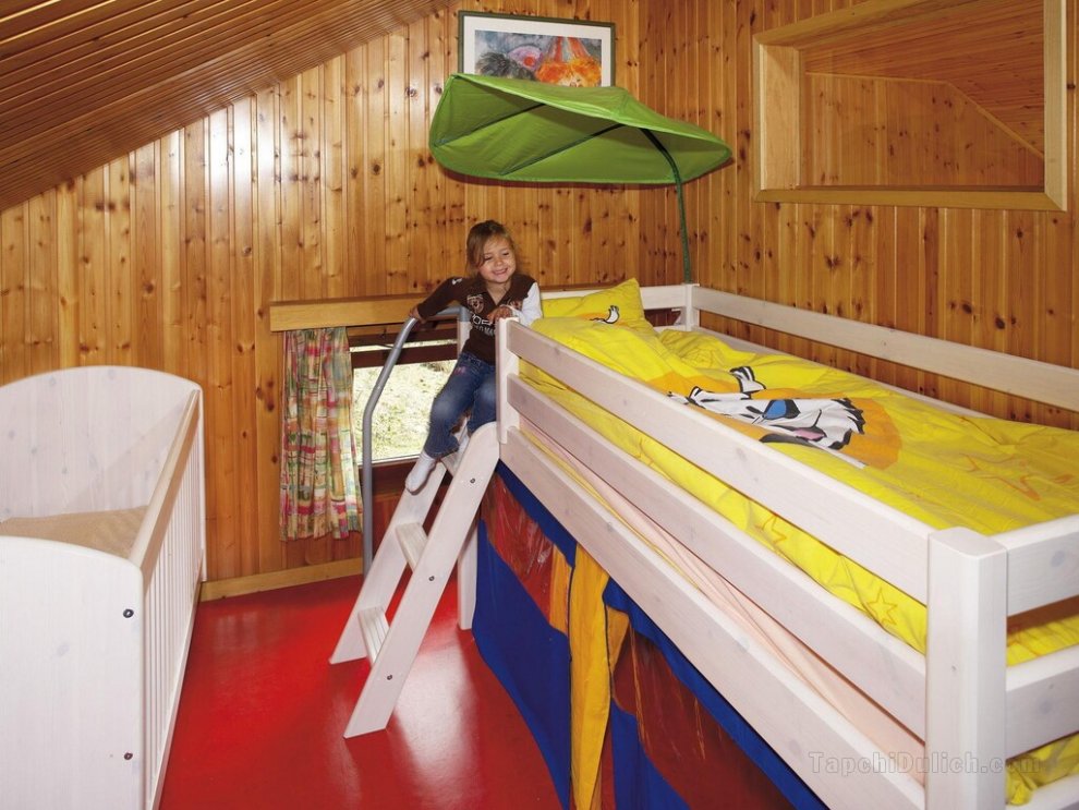Cozy chalet specially equipped for children in the beautiful Ardennes