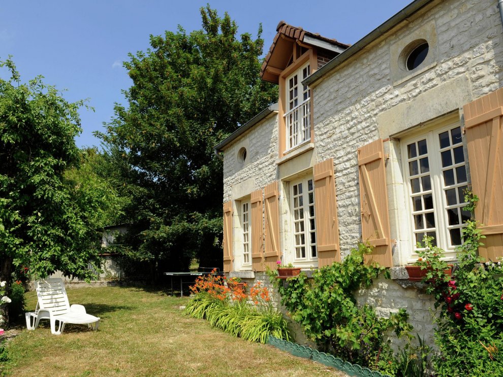 Romantic gite in quiet village for Champagne lovers