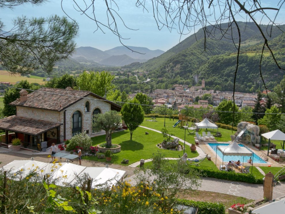 Picture-perfect Holiday Home in Cagli with Roofed Terrace