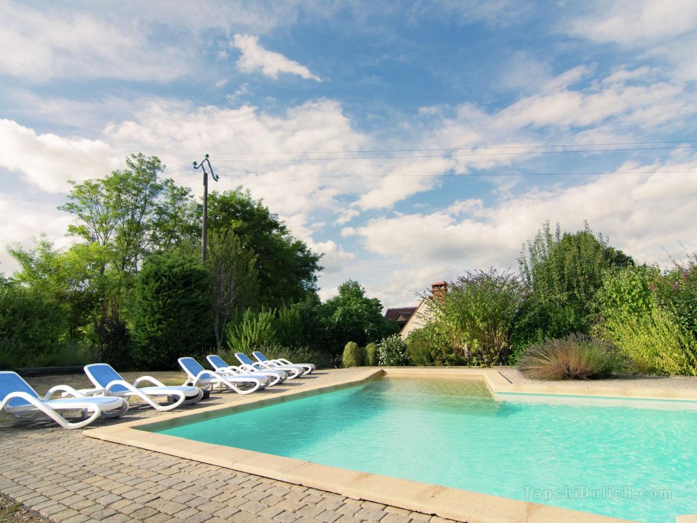Holiday home in the Lot with beautiful private swimming pool and fantastic view