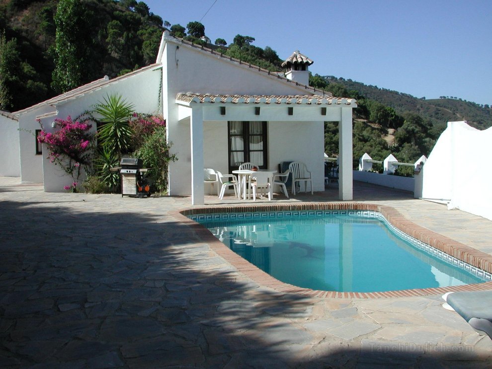 Nice holiday home in Casares with private pool