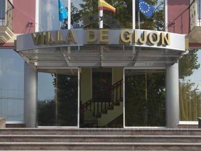 Khách sạn Villa de Gijón