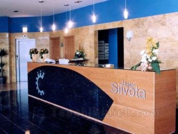 Khách sạn Silvota