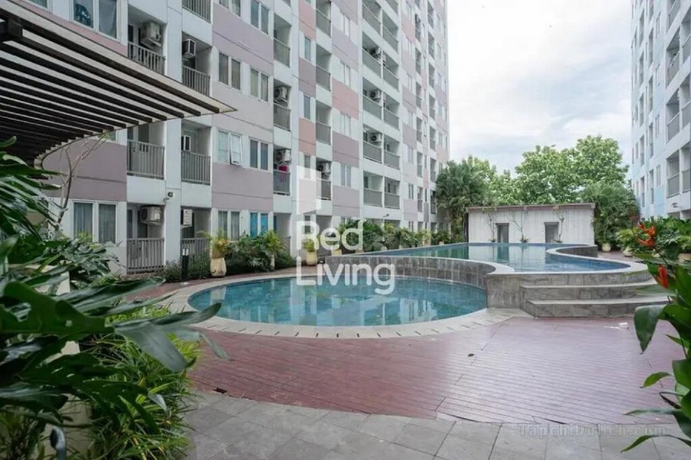 RedLiving Apartemen Grand Sentraland Karawang - Tower Pink