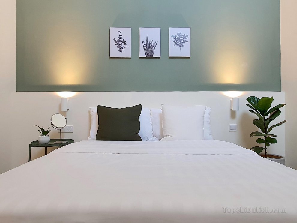 Jenjarom | Modern Two Bedroom Suites [4 Pax]