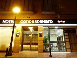 Khách sạn Condes De Haro