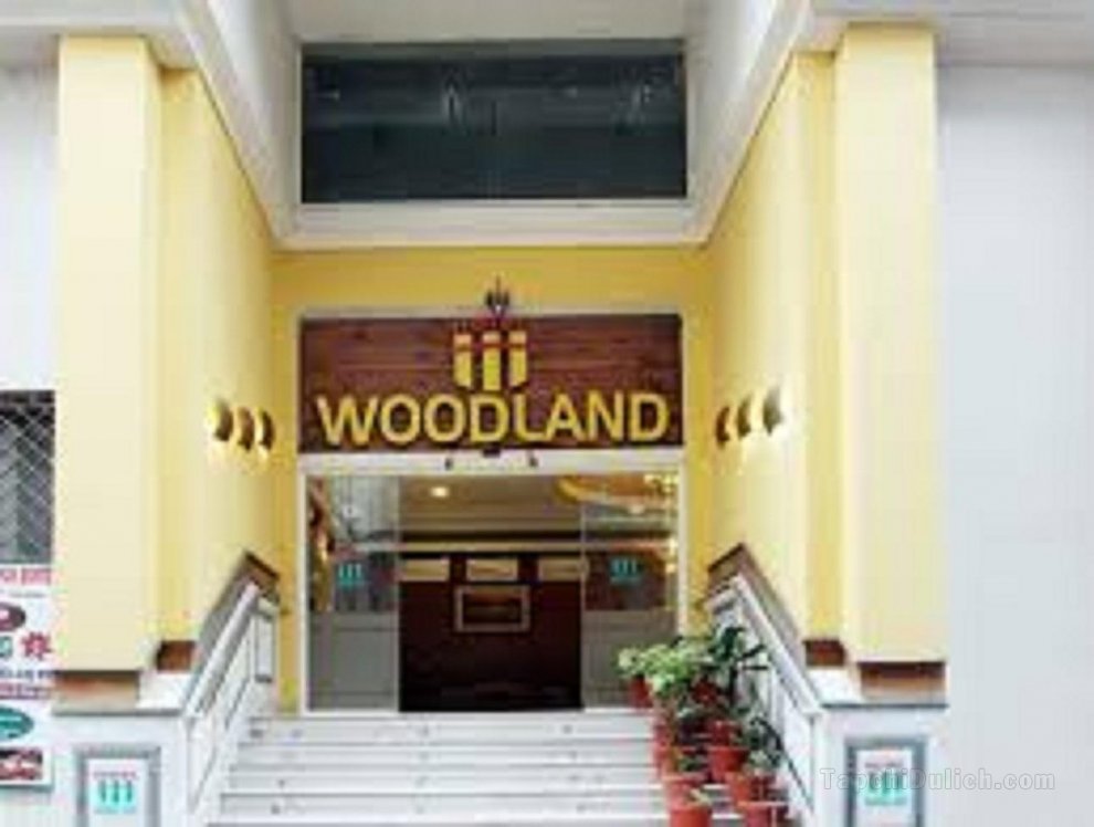 Khách sạn Woodland