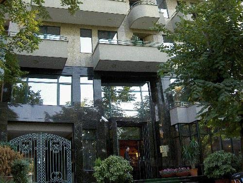 Khách sạn Grand & Spa Tirana