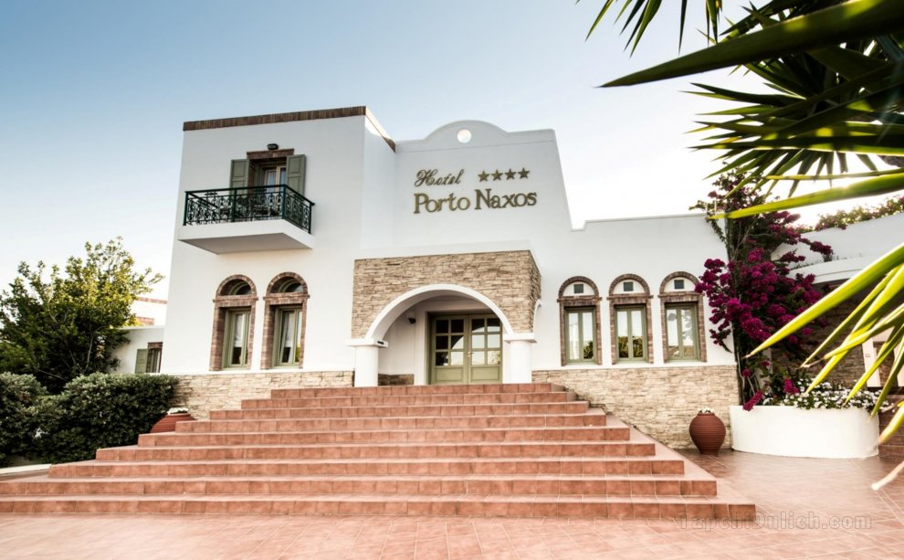 Khách sạn Porto Naxos