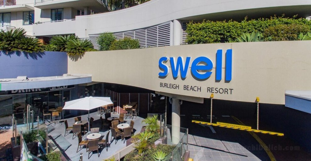 Swell Resort