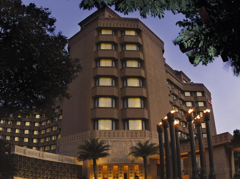 Khách sạn Hyderabad Marriott & Convention Centre