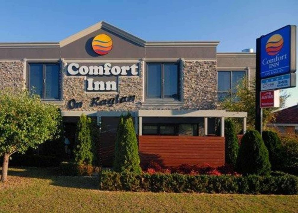 Comfort Inn On Raglan