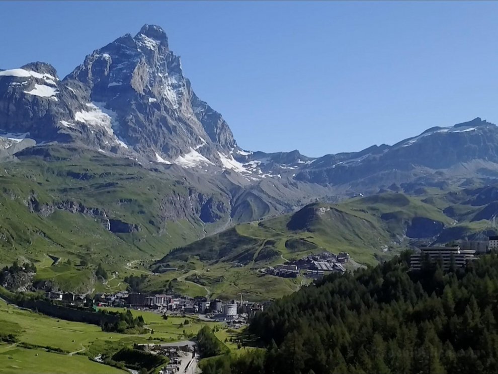 Matterhorn-view Apartment in Breuil-Cervinia near Ski Area