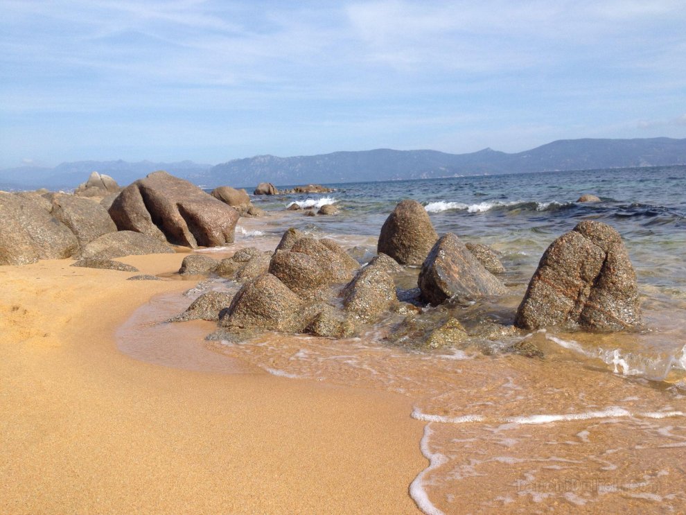度假別墅-距離科西嘉島海灘150米