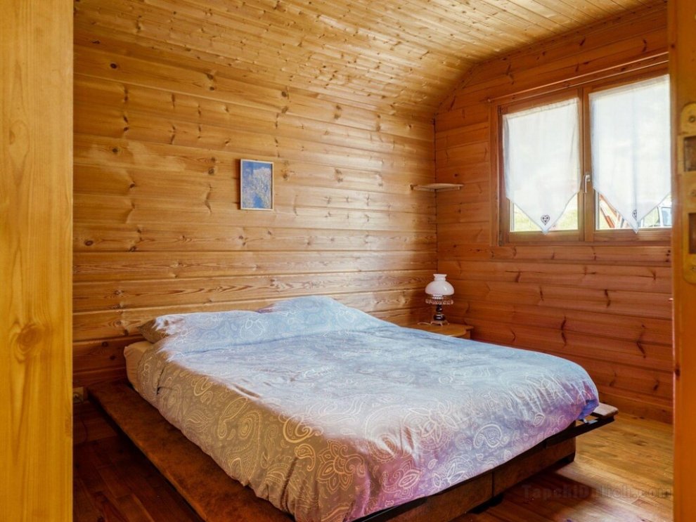 Chalet in Saint-Maurice-sur-Moselle with sauna