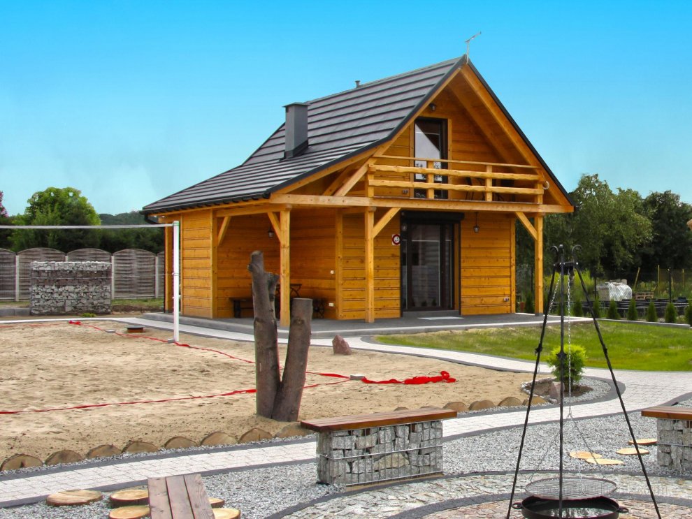 A wooden, eco-friendly house by the Goszcza lake. Living room, 2 bedrooms.