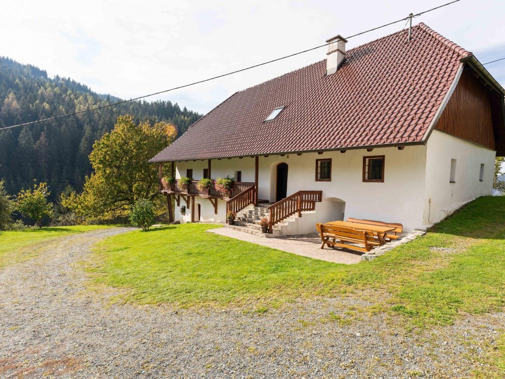 Spacious Holiday Home with Sauna in Eberstein